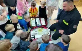 Spotkanie ze strażakami z Ochotniczej Straży Pożarnej w Nieczulicach 12