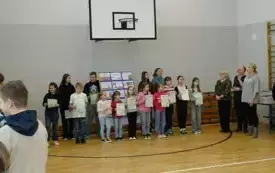 Dzień Języka Ojczystego w Publicznej Szkole Podstawowej w Łomnie 4