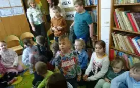 Wyprawka czytelnicza dla pierwszoklasist&oacute;w PSP w Godowie 23