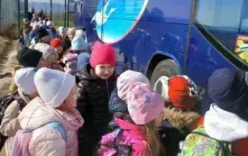 Wyjazd przedszkolak&oacute;w z Chybic do kina 26