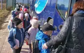 Wyjazd przedszkolak&oacute;w z Chybic do kina 28