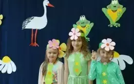 Przedszkolaki z Chybic witają wiosnę 19