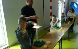 Warsztaty edukacyjne "Energia odnawialna" w PSP w Godowie 5