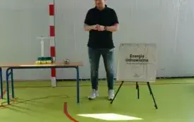 Warsztaty edukacyjne "Energia odnawialna" w PSP w Godowie 8