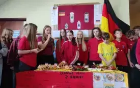 Galeria aktualności &bdquo;Wędr&oacute;wka po Krajach Europy&rdquo;  15