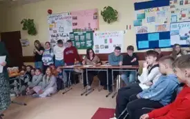 Galeria aktualności Nikola Pożoga zdobywa tytuł Super Dziewczyny Szkoły Podstawowej w Szerzawach! 4