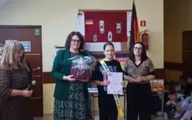 Galeria aktualności Nikola Pożoga zdobywa tytuł Super Dziewczyny Szkoły Podstawowej w Szerzawach! 5