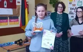 Galeria aktualności Nikola Pożoga zdobywa tytuł Super Dziewczyny Szkoły Podstawowej w Szerzawach! 7