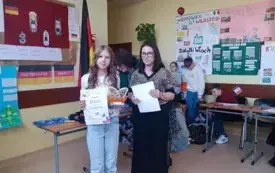 Galeria aktualności Nikola Pożoga zdobywa tytuł Super Dziewczyny Szkoły Podstawowej w Szerzawach! 13