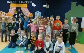 Magia teatru w chybickim przedszkolu 4