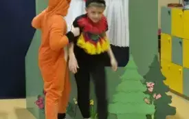 Magia teatru w chybickim przedszkolu 5