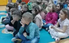 Magia teatru w chybickim przedszkolu 20