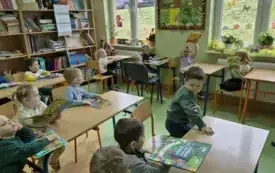 Przedszkolaki, Kicia Kocia i szkolna biblioteka 7