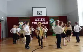Dzień Folkloru - święto tradycji i kultury 72