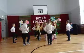 Dzień Folkloru - święto tradycji i kultury 74