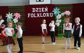 Dzień Folkloru - święto tradycji i kultury 80