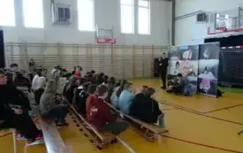 Wizyta Teatru Edukacyjnego 8