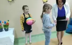 Tradycje wielkanocne w przedszkolu w Chybicach 22