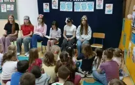 Światowy Dzień Książki w grupie 0 a i 0 b w PSP w Chybicach 4