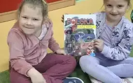Światowy Dzień Książki w grupie 0 a i 0 b w PSP w Chybicach 12