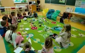 Dzień Ziemi w przedszkolu w Chybicach 18