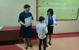 Mistrzowie szkolnych konkurs&oacute;w 3