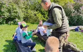 Wycieczka do lasu- sadzenie dęb&oacute;w. 22