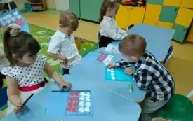 Majowe święta w przedszkolu w Chybicach 3