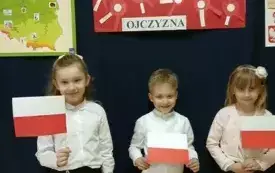 Majowe święta w przedszkolu w Chybicach 14