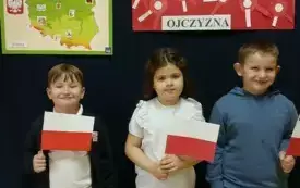 Majowe święta w przedszkolu w Chybicach 16