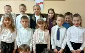Majowe święta w przedszkolu w Chybicach 18