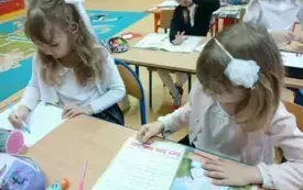 Majowe święta w przedszkolu w Chybicach 22