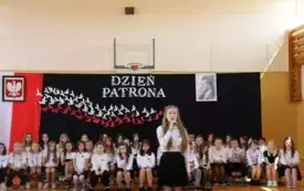 Święto Patrona w Publicznej Szkole Podstawowej im. Feliksa Szczęsnego Karnickiego w Chybicach 5