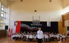 Święto Patrona w Publicznej Szkole Podstawowej im. Feliksa Szczęsnego Karnickiego w Chybicach 10
