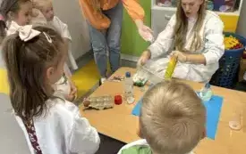 Warsztaty chemiczne w oddziale przedszkolnym &ndash; magia nauki na wyciągnięcie ręki 1