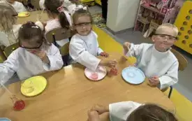 Warsztaty chemiczne w oddziale przedszkolnym &ndash; magia nauki na wyciągnięcie ręki 31