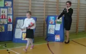 Pamiętajmy, że znajomość przeszłości jest kluczem do budowania lepszej przyszłości! 15