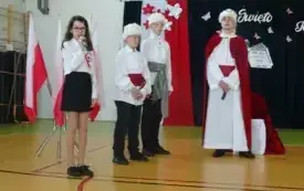 Pamiętajmy, że znajomość przeszłości jest kluczem do budowania lepszej przyszłości! 41