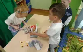 Zorganizowane kino w sali przedszkolnej - niezapomniana lekcja i świetna zabawa! 11