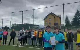 Gminne zawody w piłce nożnej chłopc&oacute;w klas  7-8 4