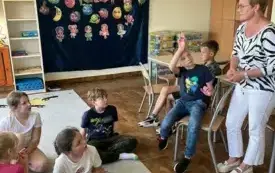 Spotkanie profilaktyczno- wychowawcze z pielęgniarką w PSP Chybice 3