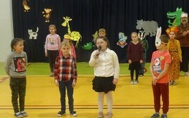 Jesienne przedstawienie w PSP w Godowie 9