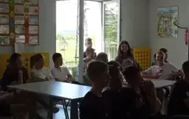 Prelekcja na temat segregacji śmieci w PSP w Łomnie  5