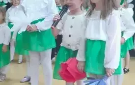 Dzień Mamy i Taty w grupach przedszkolnych w PSP w Chybicach 8