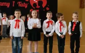 Dzień Mamy i Taty w grupach przedszkolnych w PSP w Chybicach 29