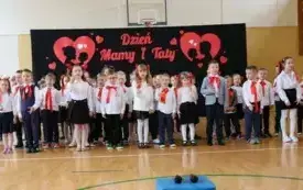Dzień Mamy i Taty w grupach przedszkolnych w PSP w Chybicach 35