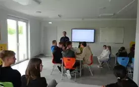 Spotkanie uczni&oacute;w PSP w Łomnie dotyczącego bezpieczeństwa w sieci 5