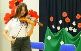 Koncert muzyczny uczni&oacute;w Państwowej Szkoły Muzycznej w PSP w Godowie 3