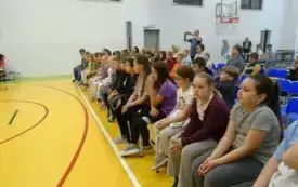 Koncert muzyczny uczni&oacute;w Państwowej Szkoły Muzycznej w PSP w Godowie 17