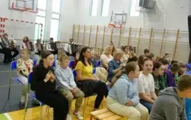 Koncert muzyczny uczni&oacute;w Państwowej Szkoły Muzycznej w PSP w Godowie 28